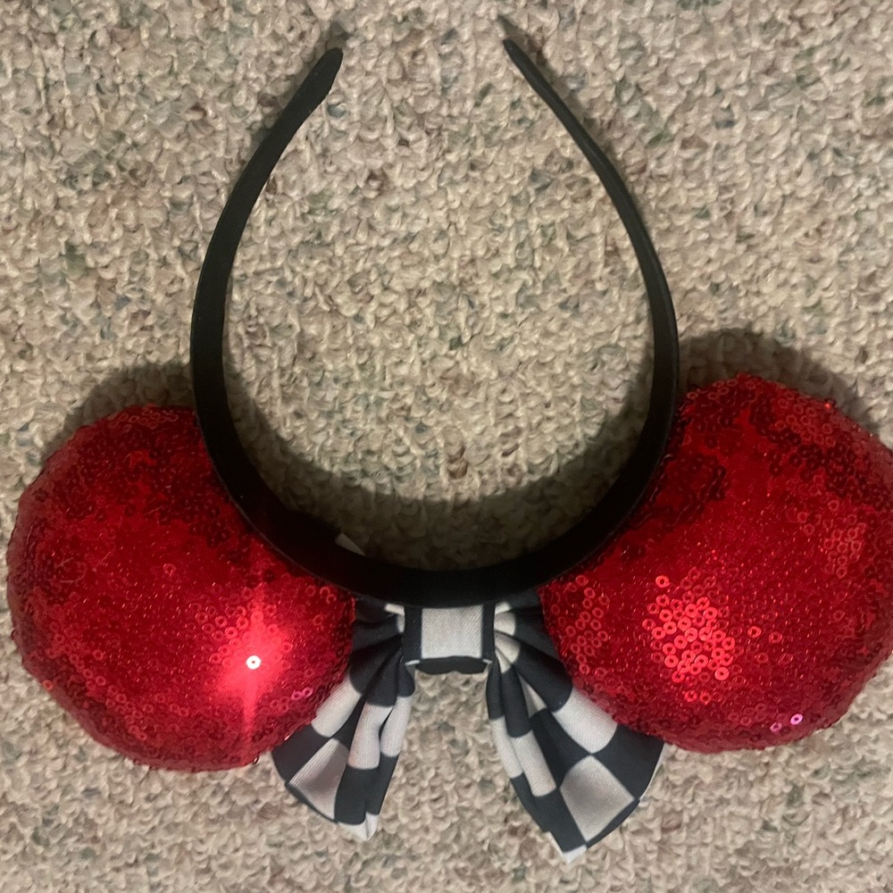 Cars ears - Picture 2 of 2